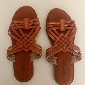 American Eagle Sandals